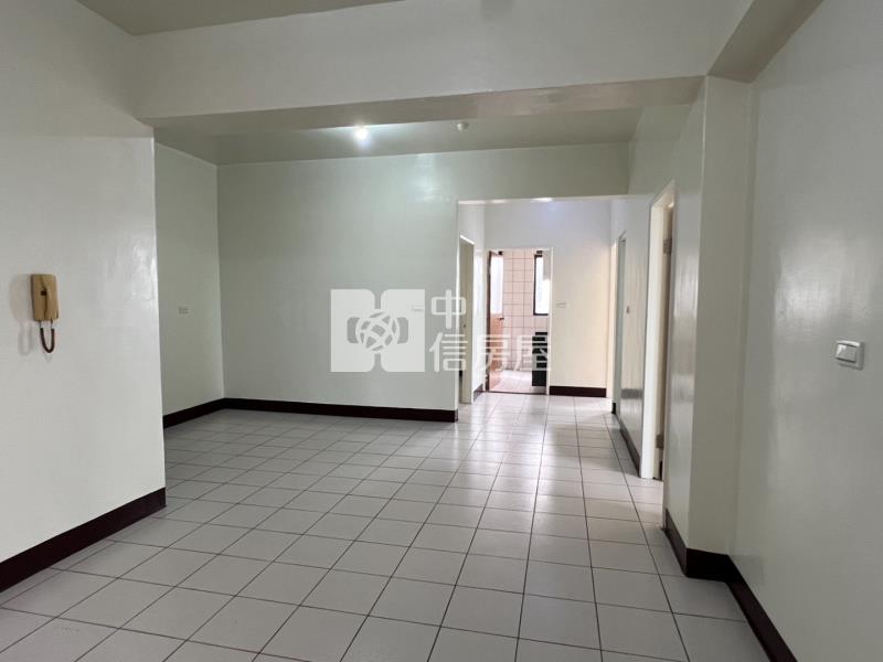 專委草漯低總價電梯3房房屋室內格局與周邊環境