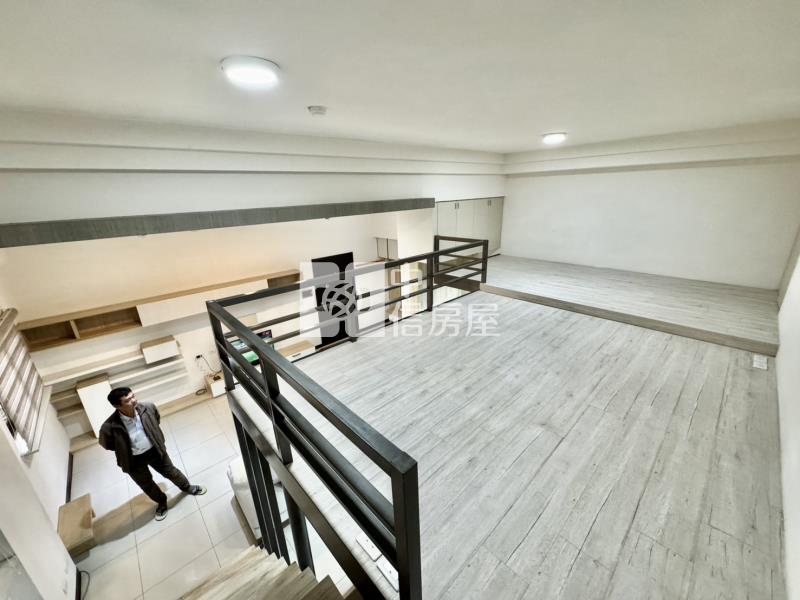 青埔巴黎線上四房雙車位~約55坪約定專用大露台房屋室內格局與周邊環境