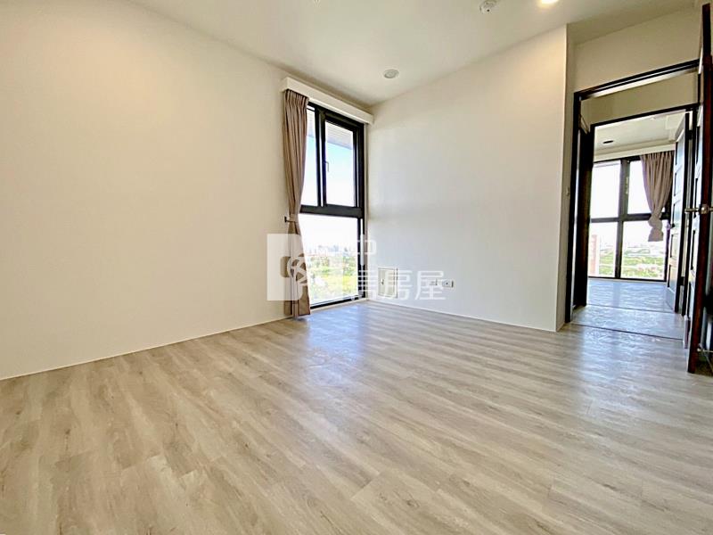 過嶺重劃旁景觀兩房車房屋室內格局與周邊環境