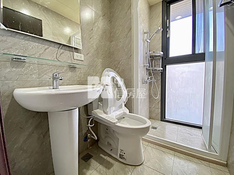 過嶺重劃旁景觀兩房車房屋室內格局與周邊環境