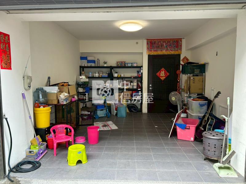 大埤輕屋齡朝南別墅房屋室內格局與周邊環境