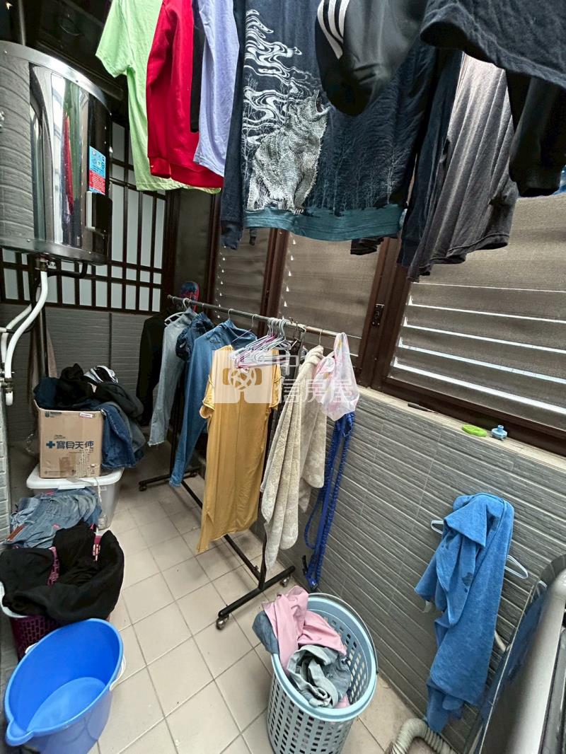 大埤輕屋齡朝南別墅房屋室內格局與周邊環境