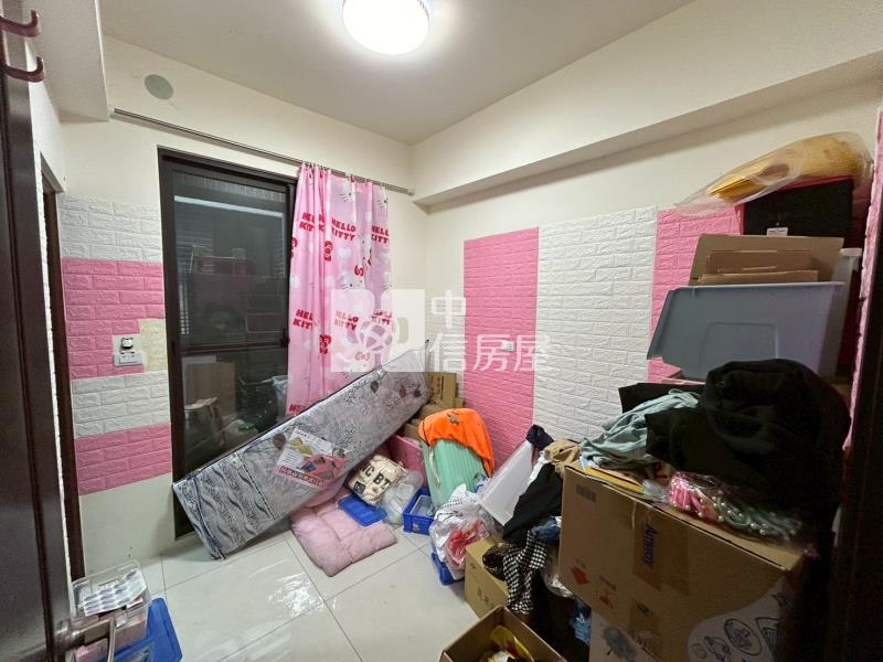 大埤輕屋齡朝南別墅房屋室內格局與周邊環境