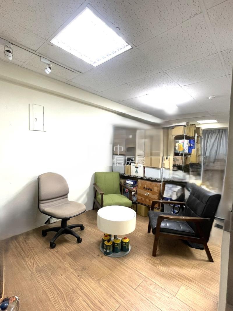 【神馬】新竹巨城民生路商務辦公室房屋室內格局與周邊環境