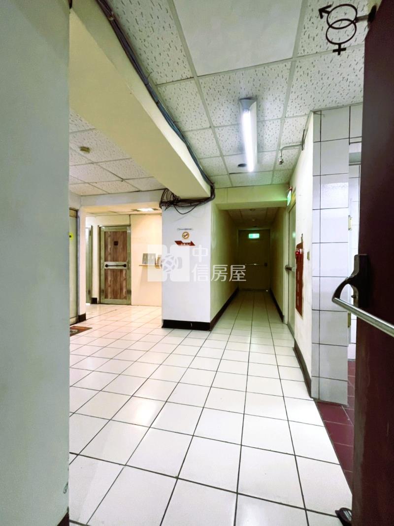 【神馬】新竹巨城民生路商務辦公室房屋室內格局與周邊環境