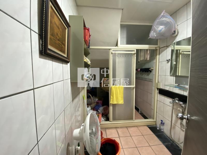 中壢站前大面寬透天(專)房屋室內格局與周邊環境