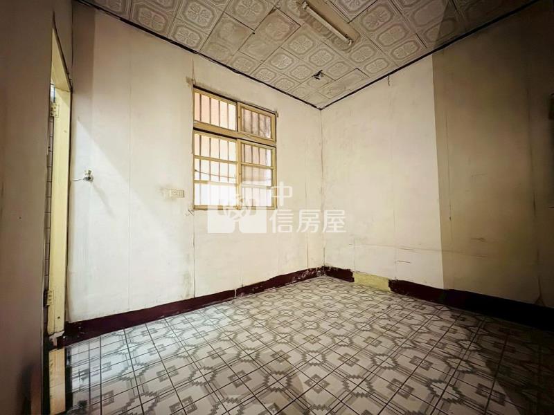 (A)華勛商圈大地坪透天(中信卓越團隊)房屋室內格局與周邊環境