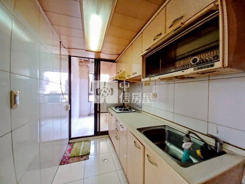 環中商圈音樂季3房+車位(中信卓越團隊)房屋室內格局與周邊環境