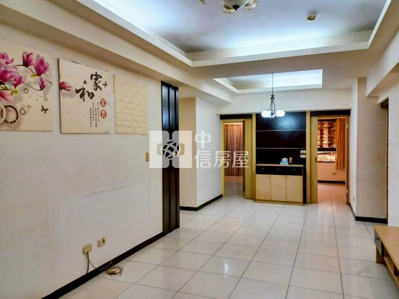 環中商圈音樂季3房+車位(中信卓越團隊)房屋室內格局與周邊環境