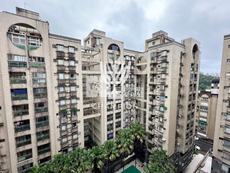 【冠軍】台北九如美裝三房+車位房屋室內格局與周邊環境