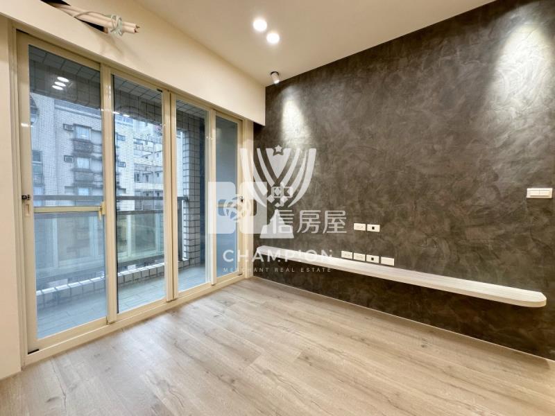 【冠軍】台北九如美裝三房+車位房屋室內格局與周邊環境