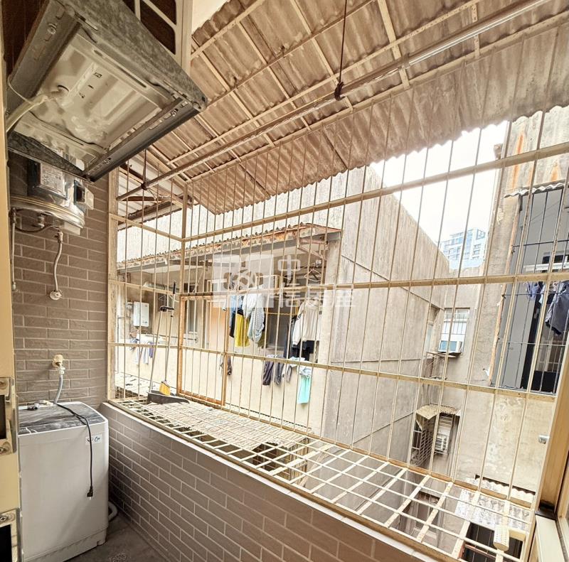 近桃園市政府滿租三套房開價投報6.5%房屋室內格局與周邊環境