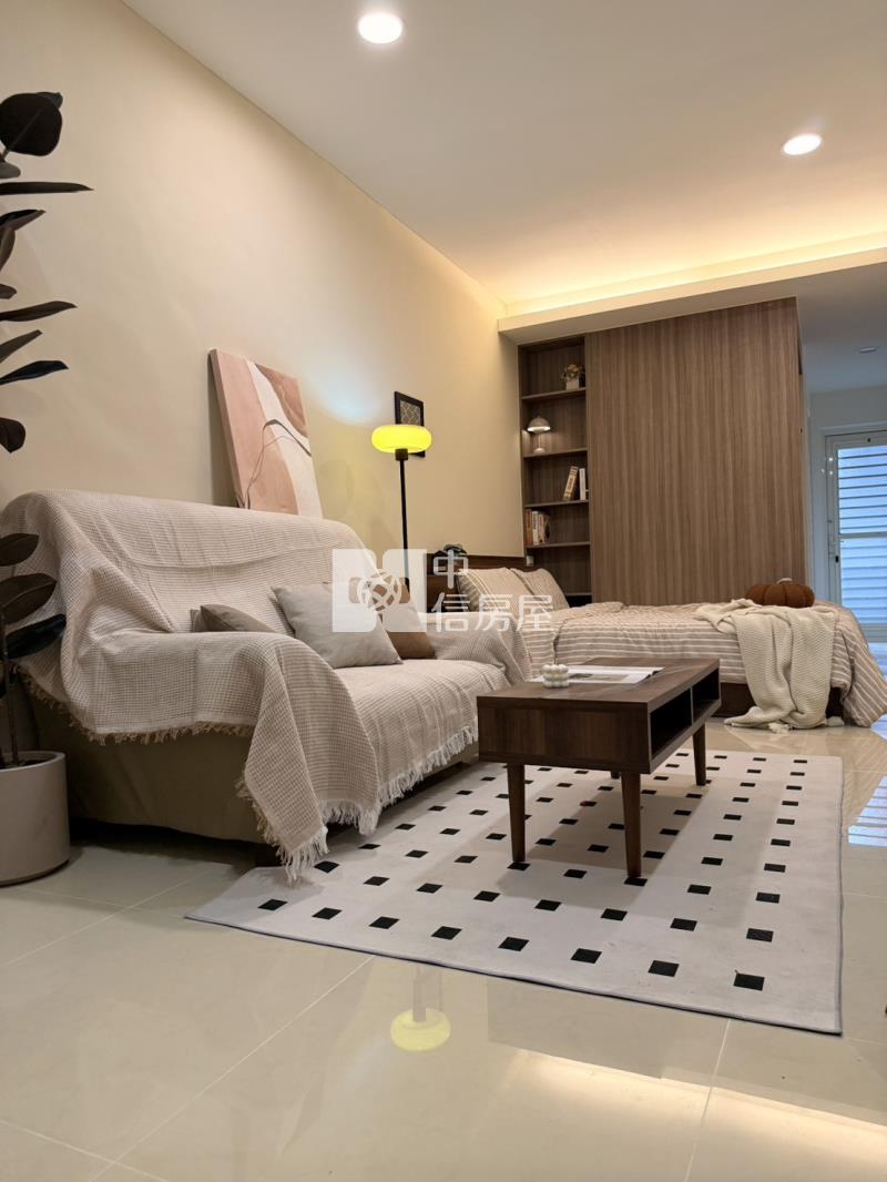 近桃園市政府滿租三套房開價投報6.5%房屋室內格局與周邊環境