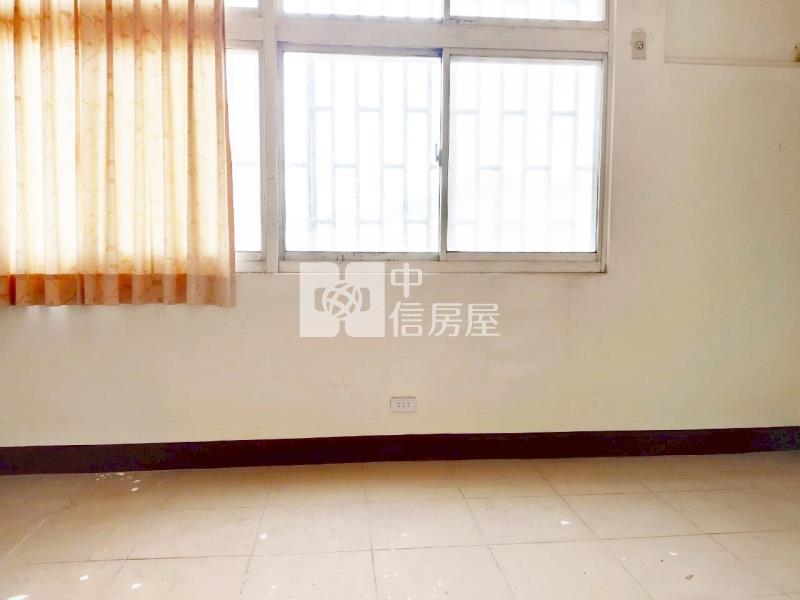 竹南前庭美透天房屋室內格局與周邊環境