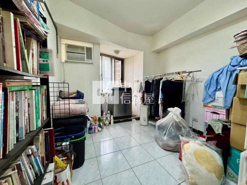 篤行國小3+1房採光好美廈房屋室內格局與周邊環境