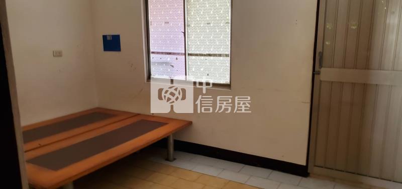 潮州南京路巷弄透天房屋室內格局與周邊環境