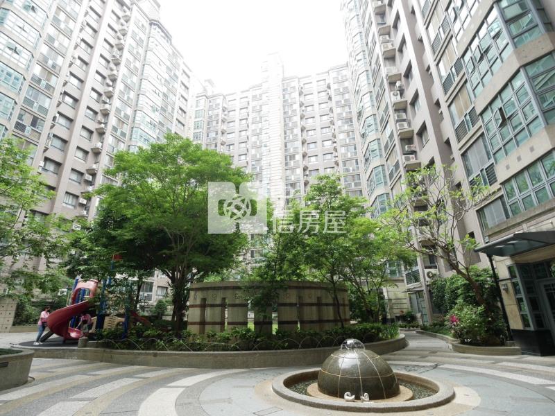 太子地球村四房平車房屋室內格局與周邊環境