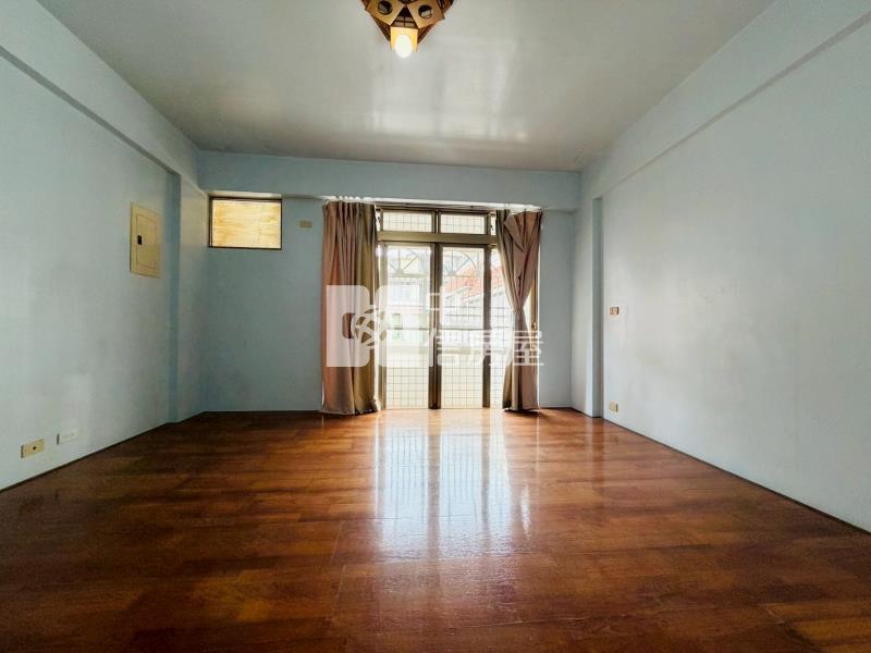 苗栗三義木雕街透天別墅房屋室內格局與周邊環境