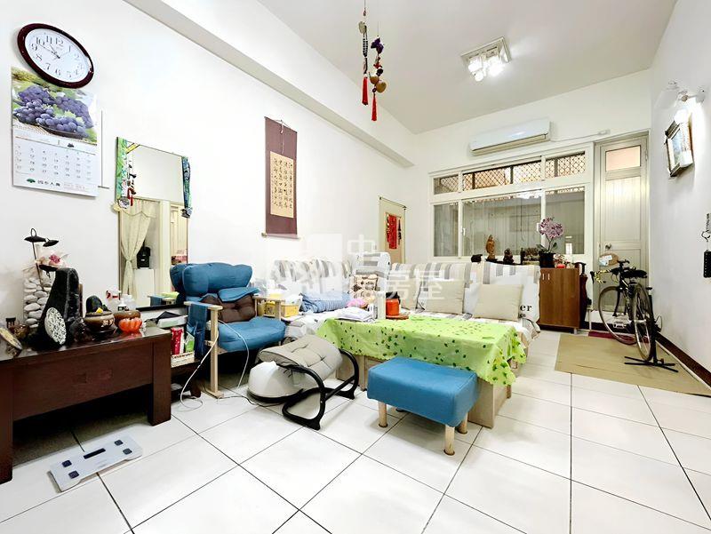 湳雅大潤發【藝術名宮七】三房平面車位房屋室內格局與周邊環境