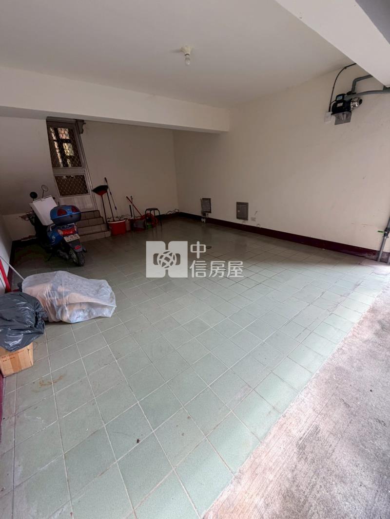 斗六市區旁公園車墅房屋室內格局與周邊環境