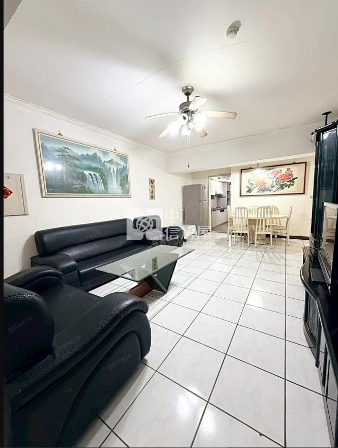 市區3大房+車位房屋室內格局與周邊環境