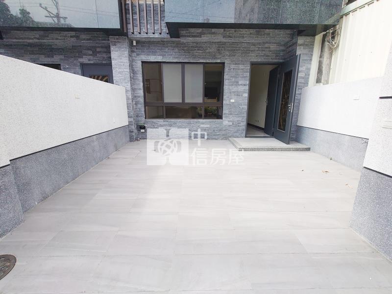 樹孝商圈全新車庫電梯別墅房屋室內格局與周邊環境