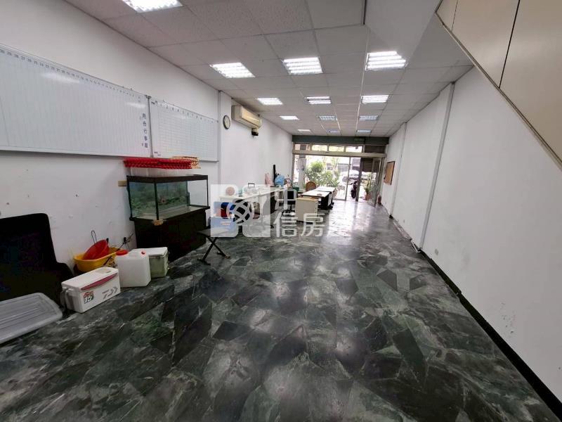 三多捷運大面寬透天金店房屋室內格局與周邊環境