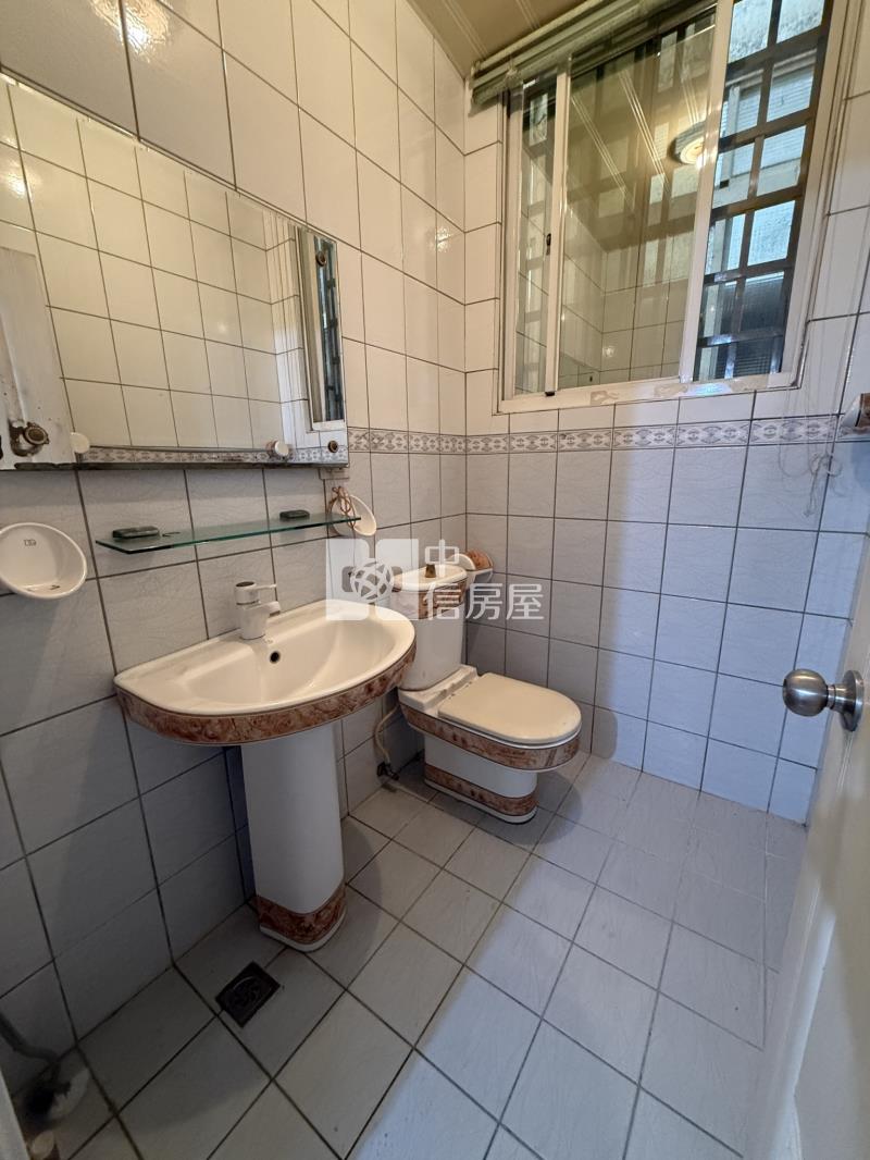 體育園區花園別墅房屋室內格局與周邊環境