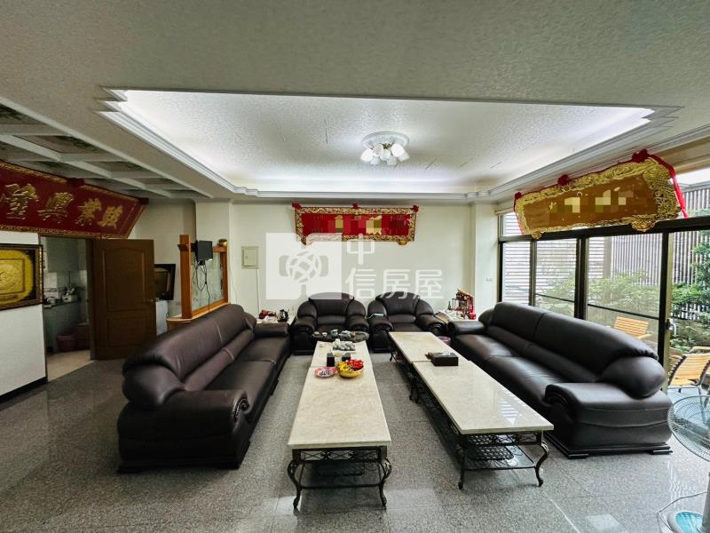 11期雙併店墅-企業總部房屋室內格局與周邊環境