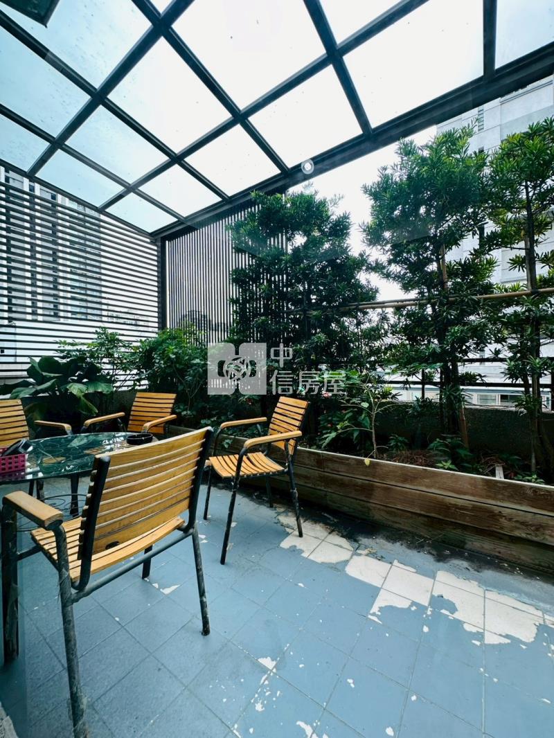 11期雙併店墅-企業總部房屋室內格局與周邊環境