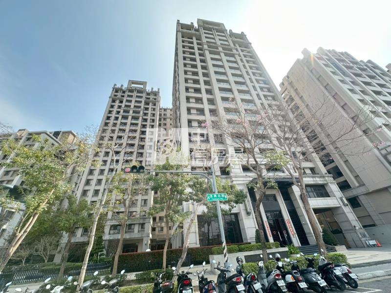 中山醫宏都雙子星質感三房平車房屋室內格局與周邊環境