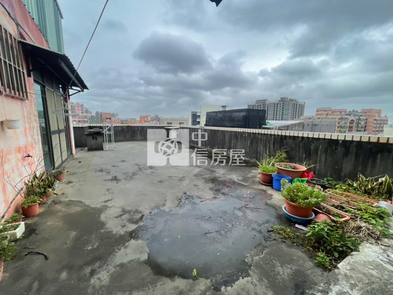 專任-臨忠孝路新貴華夏正神路三房6+7樓房屋室內格局與周邊環境