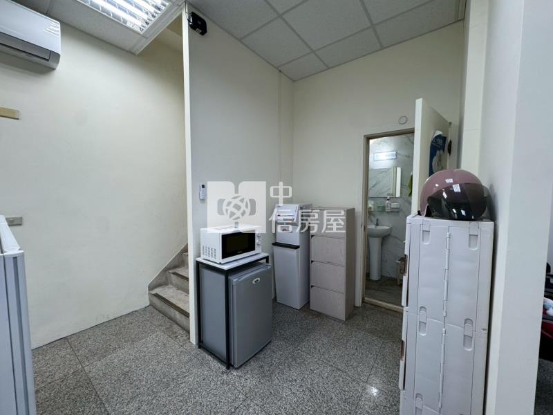 逢甲至善國中黃金店面房屋室內格局與周邊環境