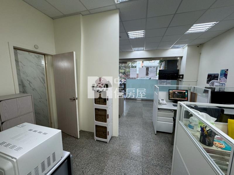 逢甲至善國中黃金店面房屋室內格局與周邊環境