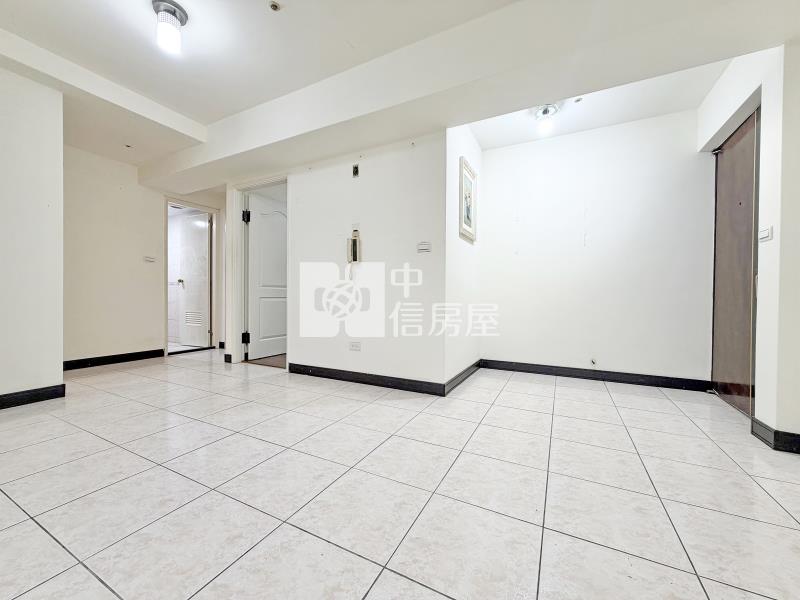 惠文國小次頂樓3房平車房屋室內格局與周邊環境