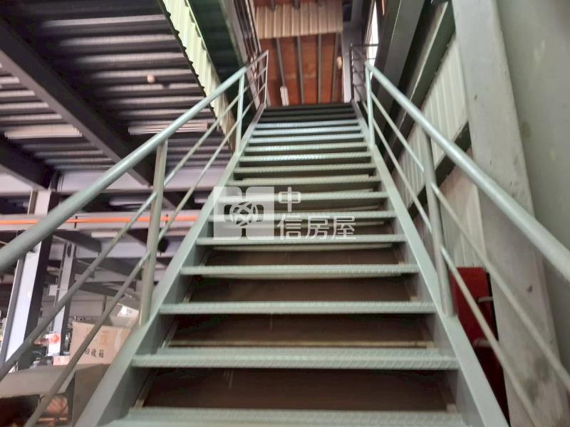 近86優質鋼構乙工廠辦房屋室內格局與周邊環境