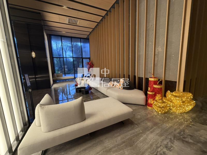 青埔A18站前新銳二房車房屋室內格局與周邊環境