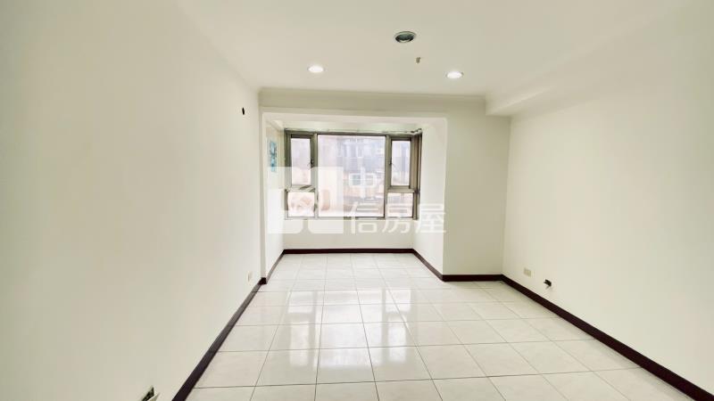 ●安樂天驕三房車房屋室內格局與周邊環境