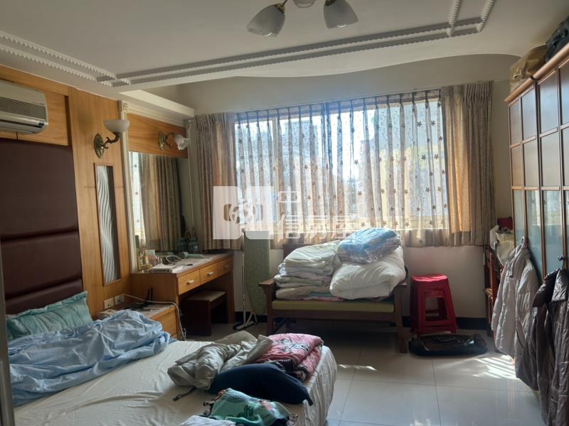 環中商圈透天金店面房屋室內格局與周邊環境