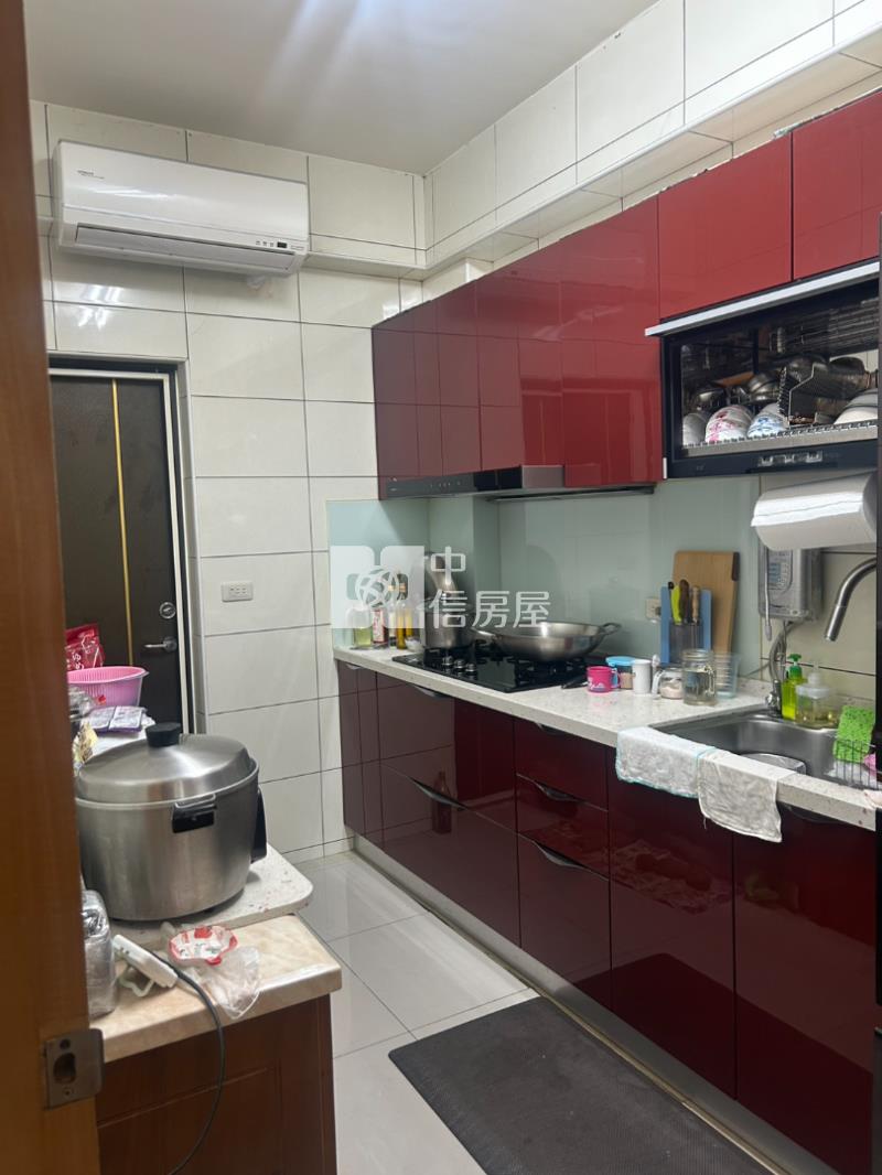 環中商圈透天金店面房屋室內格局與周邊環境