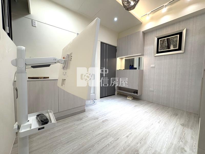 中國醫梅川套房房屋室內格局與周邊環境