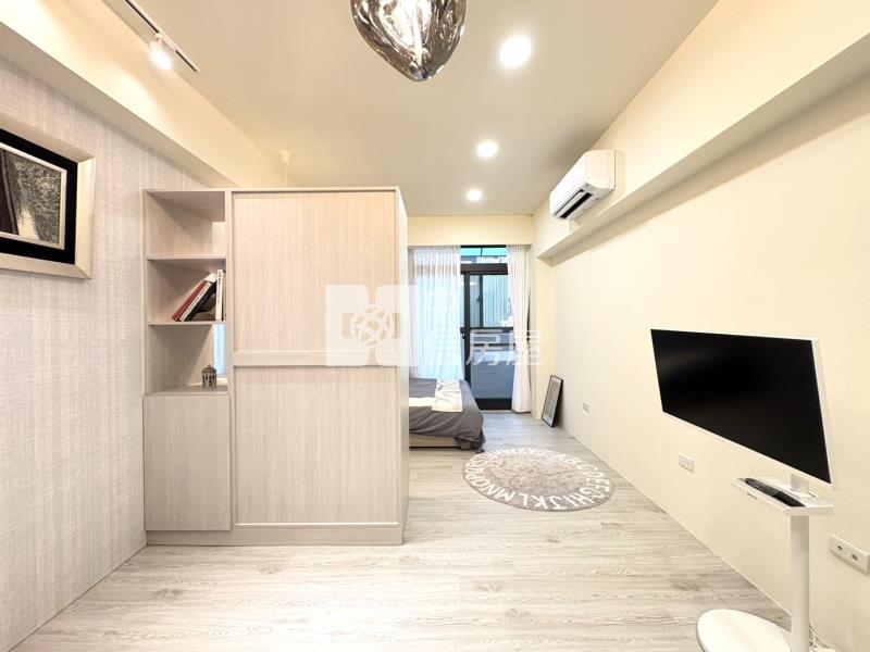 中國醫梅川套房房屋室內格局與周邊環境