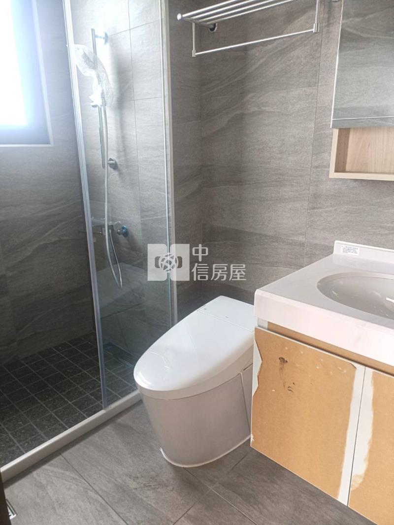 新光特區樹孝商圈兩房兩衛平車視野戶房屋室內格局與周邊環境