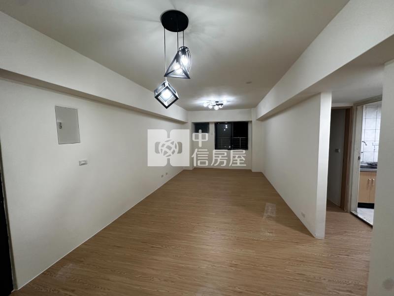 新興高中旁溫馨大兩房車房屋室內格局與周邊環境