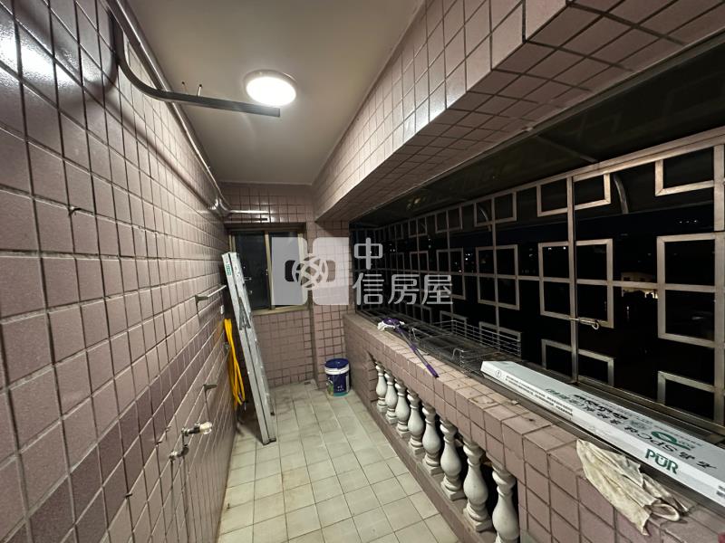 新興高中旁溫馨大兩房車房屋室內格局與周邊環境