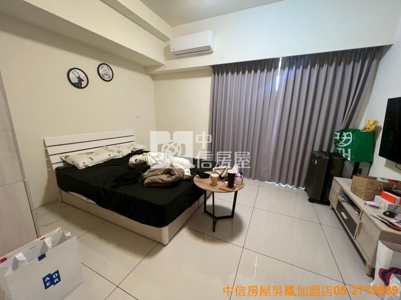 僑平國小旁3房有車位房屋室內格局與周邊環境