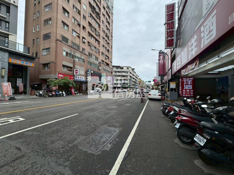 昌平商圈大坪數4房金透店房屋室內格局與周邊環境