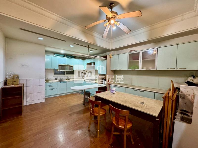 昌平商圈大坪數4房金透店房屋室內格局與周邊環境