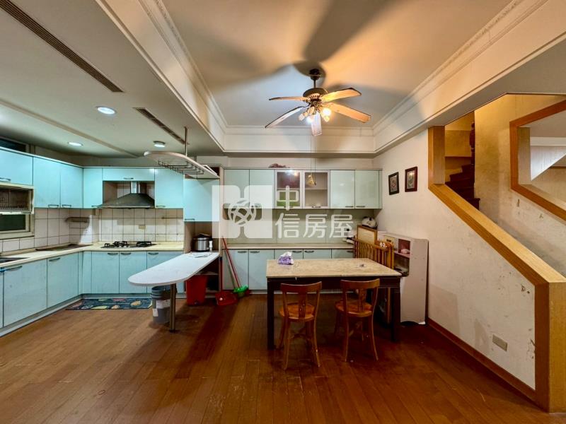 昌平商圈大坪數4房金透店房屋室內格局與周邊環境