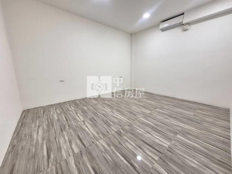 歸仁國小雙面路店面透天房屋室內格局與周邊環境